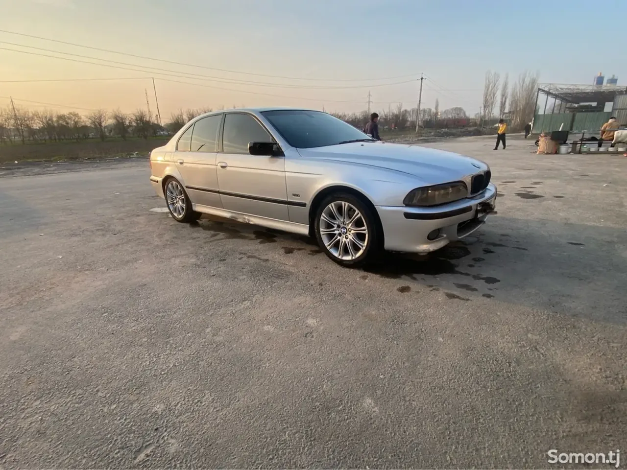 BMW 5 series 2000 · 2.8 MT