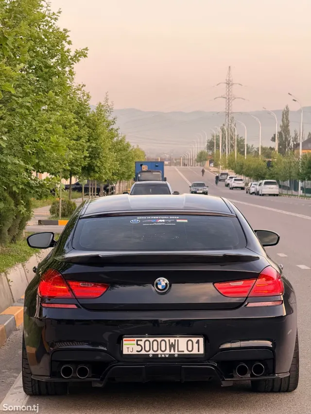 BMW M6 2014 · 4.4 AMT