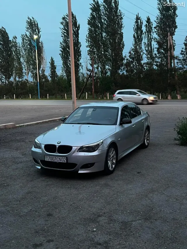 BMW 5 series 2004 · 3.0 AT