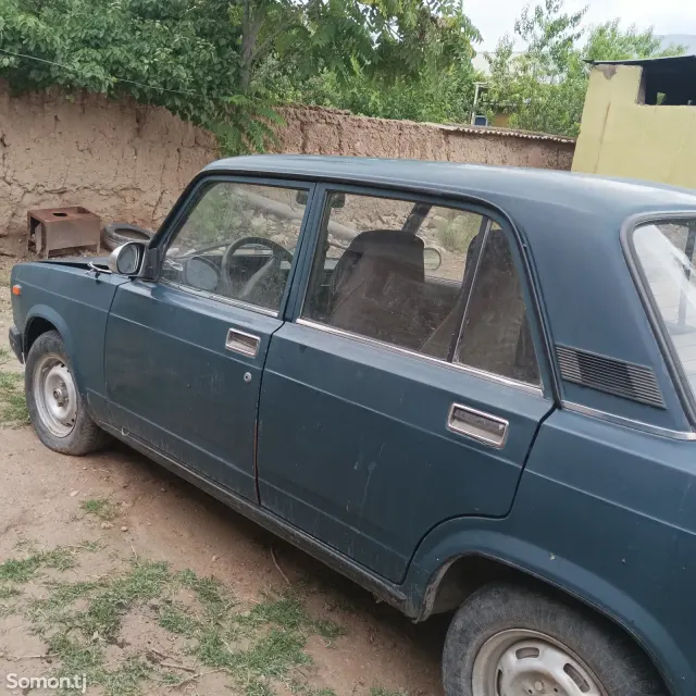Lada (ВАЗ) 2105 2006 · 1.5 MT
