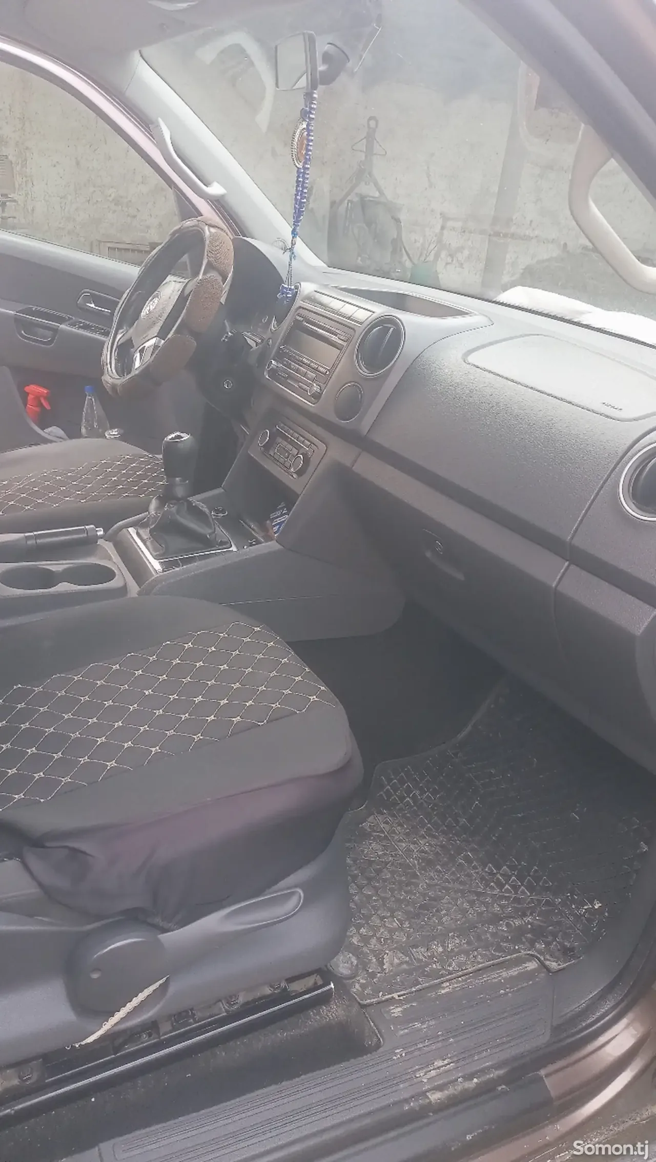 Volkswagen Amarok 2012 · 2.0 MT