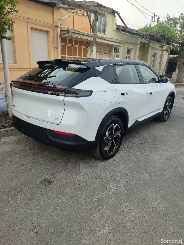 Dongfeng L7 2025 · AT
