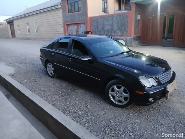 Mercedes-Benz C class 2005 · 2.0 AT