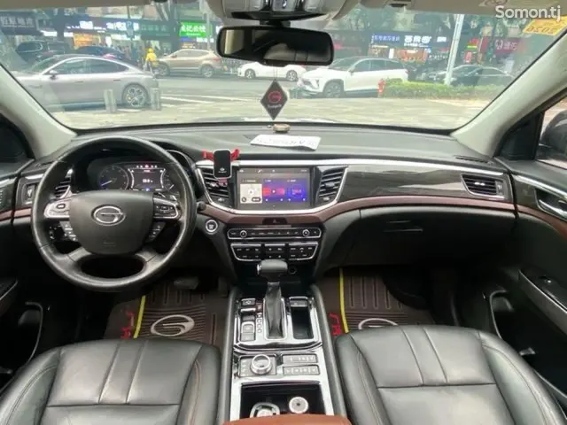 GAC Trumpchi GS8 2018 · 2.0 AT