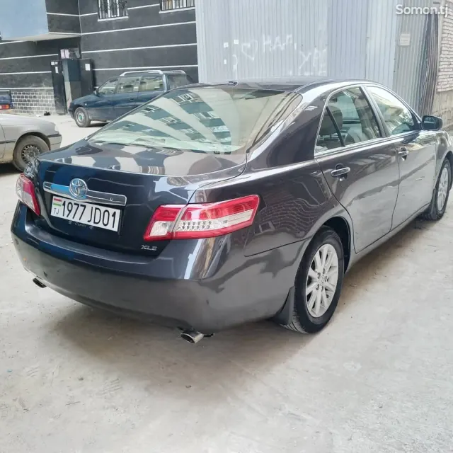 Toyota Camry 2011 · 3.5 AT