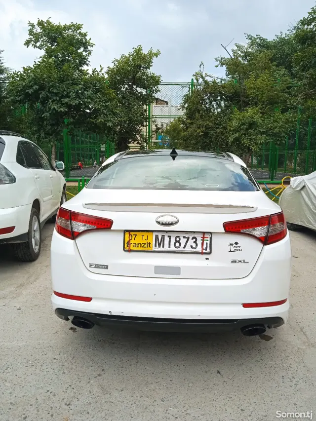 Kia K5 2012 · 2.0 AT