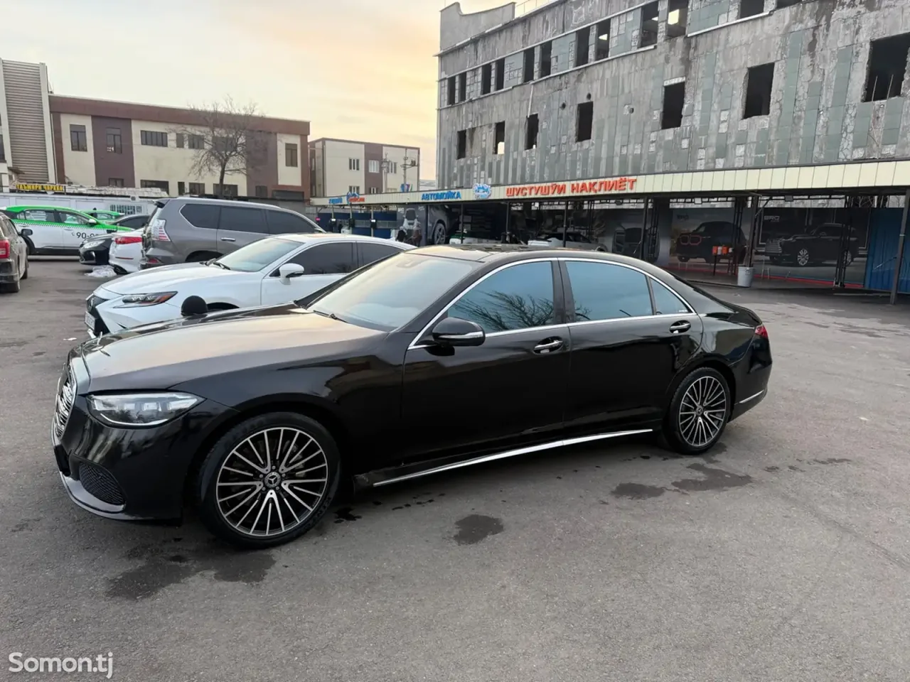 Mercedes-Benz S class 2011 · 5.5 AT