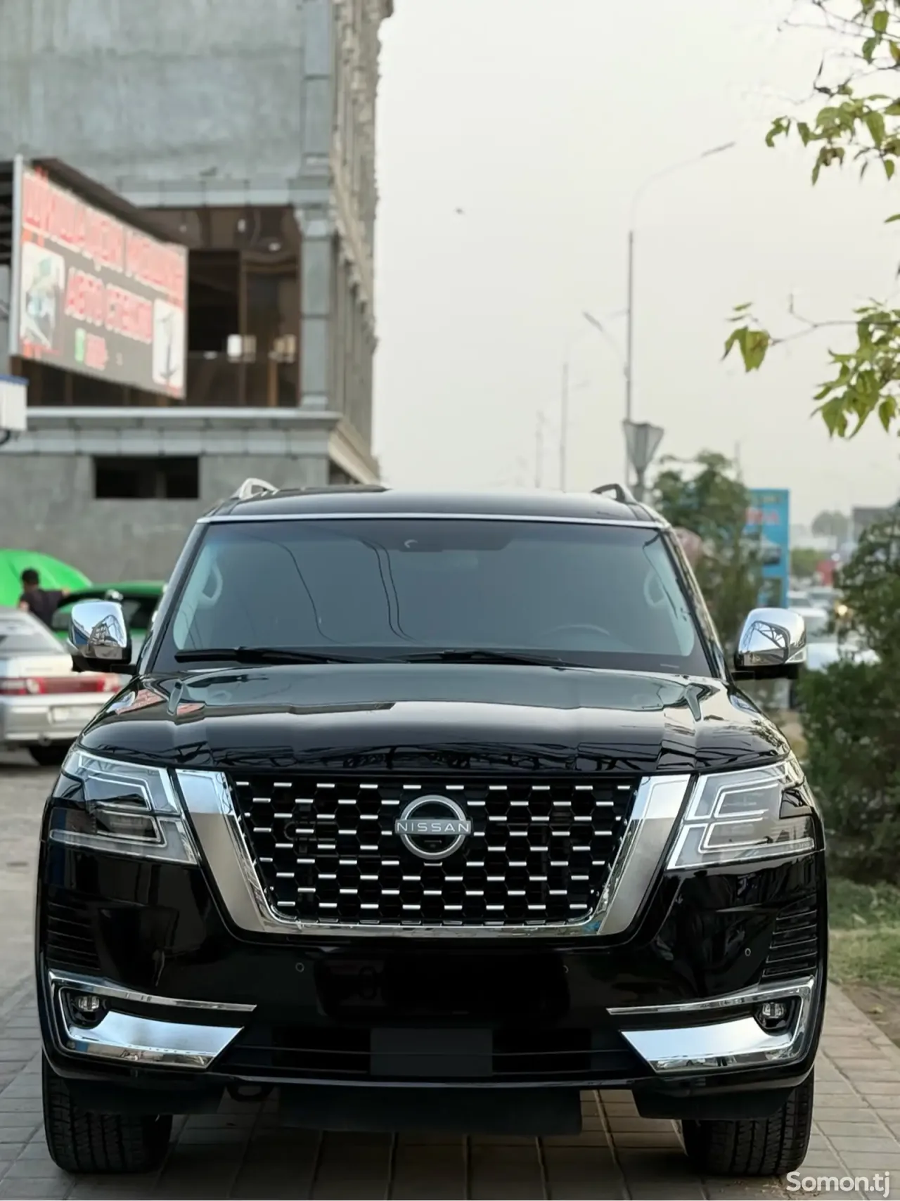 Nissan Patrol 2021 · 5.6 AT