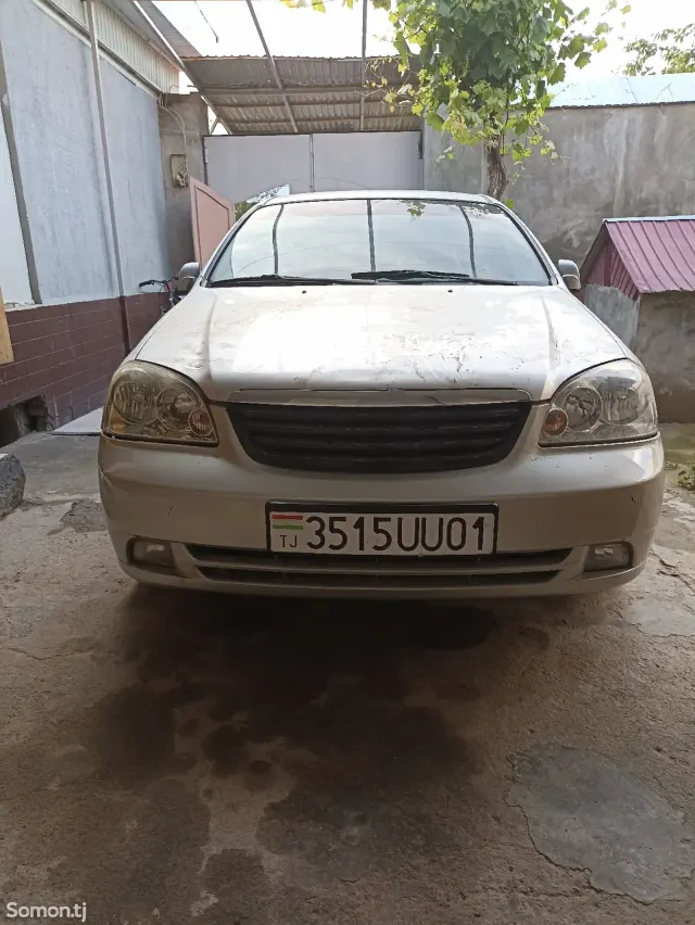 Daewoo Lacetti 2008 · 1.6 MT