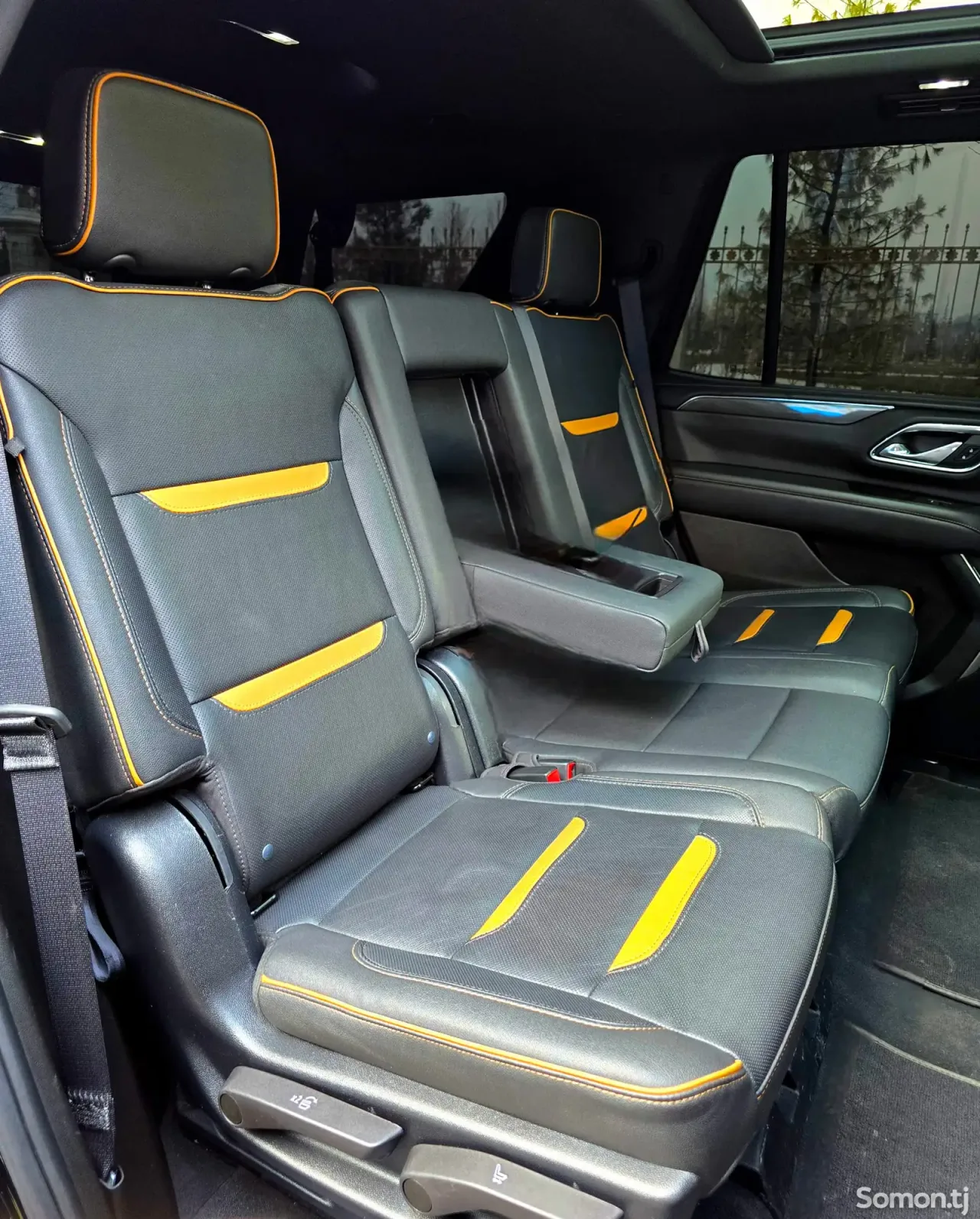 GMC Yukon 2023 · 5.3 AT