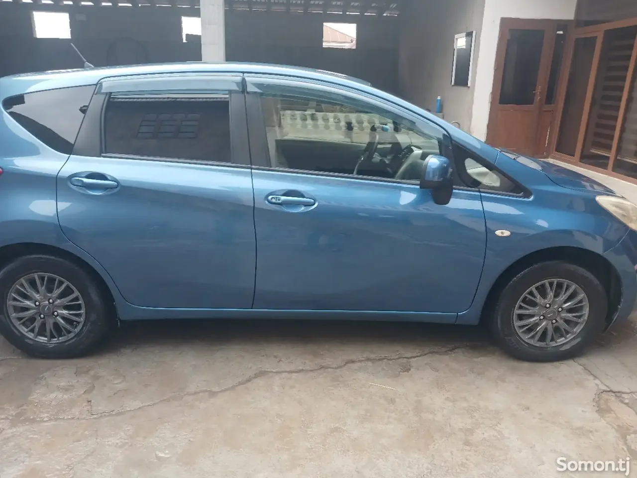 Nissan Note 2014 · 1.4 AT