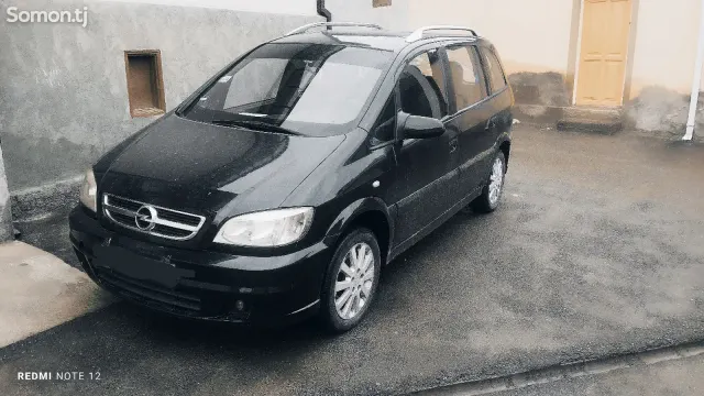 Opel Zafira 2006 · 1.8 MT