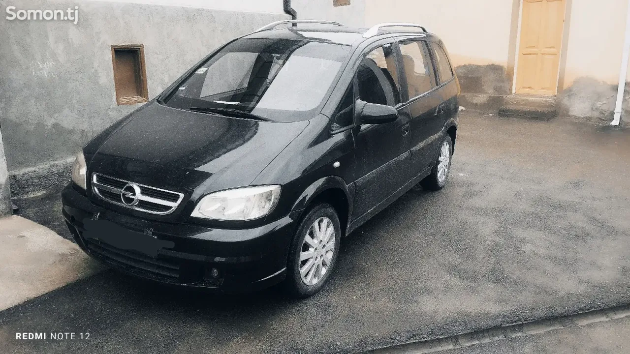 Opel Zafira 2006 · 1.8 MT