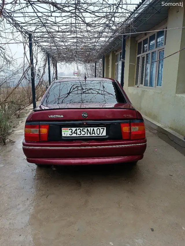 Opel Vectra A 1994 · MT