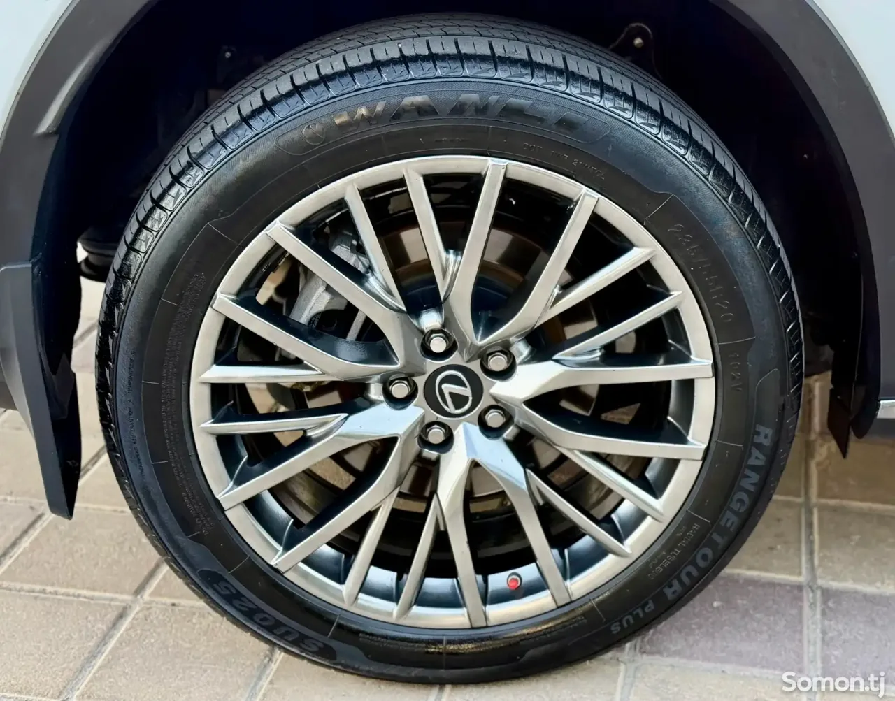 Lexus RX series 2017 · 3.5 AT