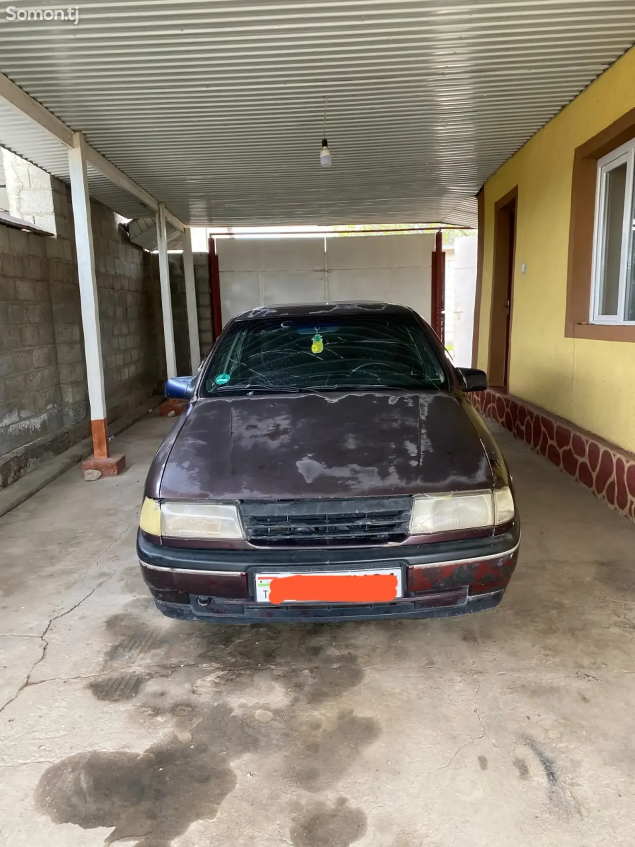 Opel Vectra A 1994 · 1.6 MT