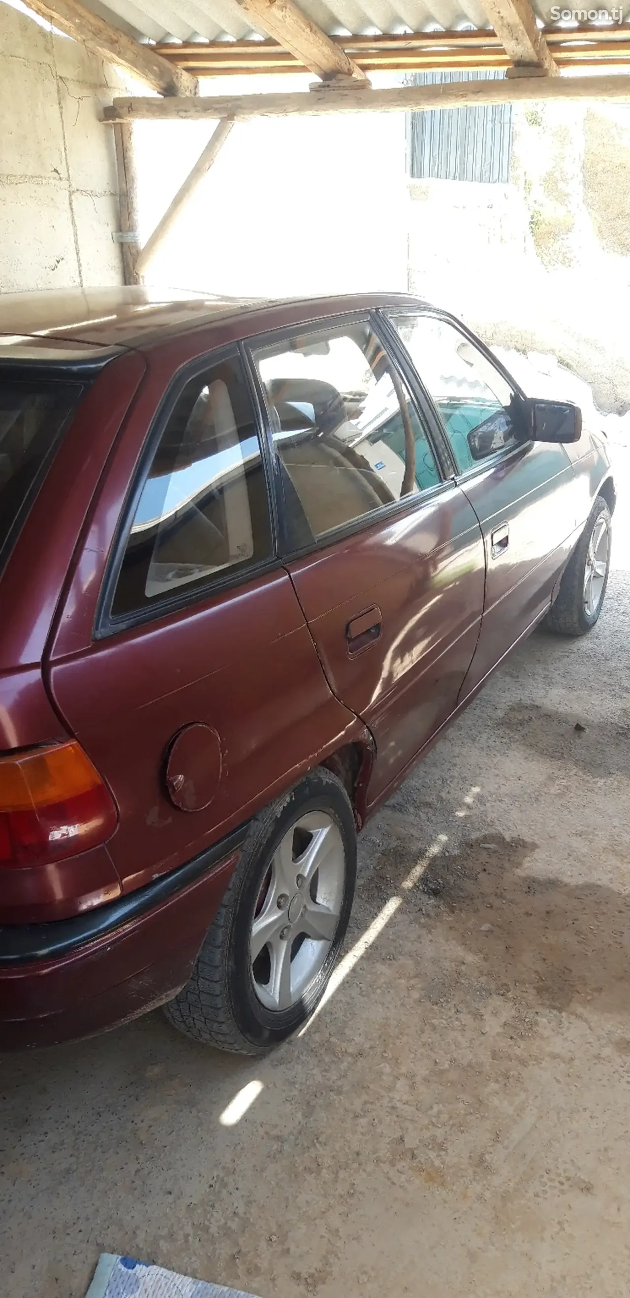 Opel Astra F 1992 · 1.4 MT