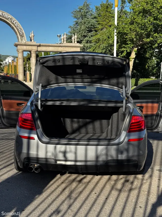BMW 5 series 2014 · 2.0 AT