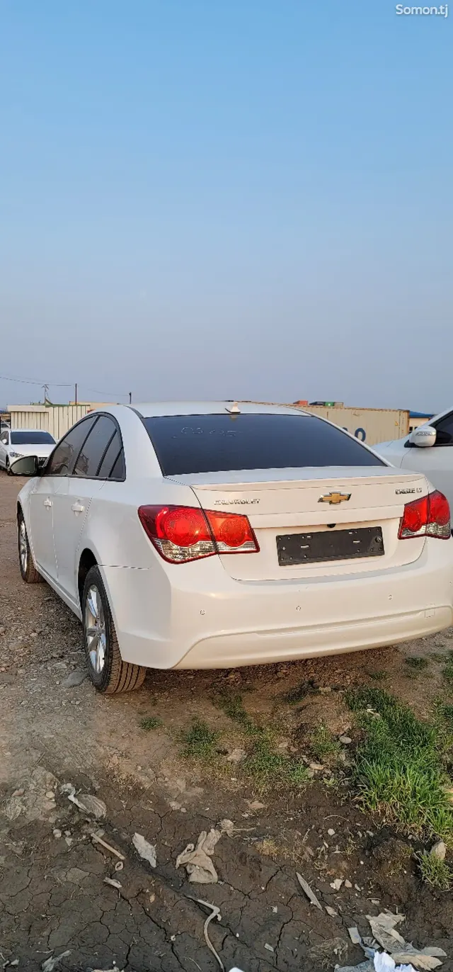 Chevrolet Cruze 2014 · 1.8 AT
