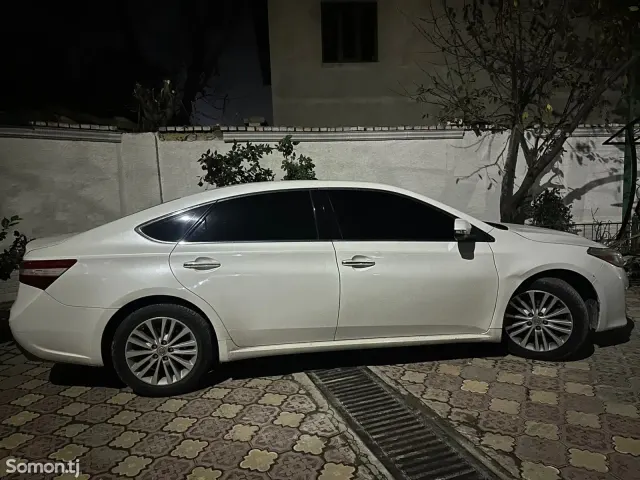 Toyota Avalon 2013 · 3.5 AT