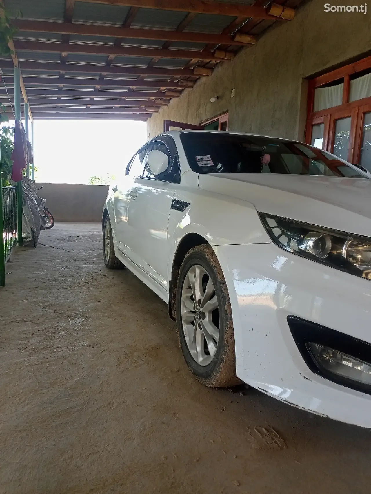 Kia K5 2012 · 2.0 AT