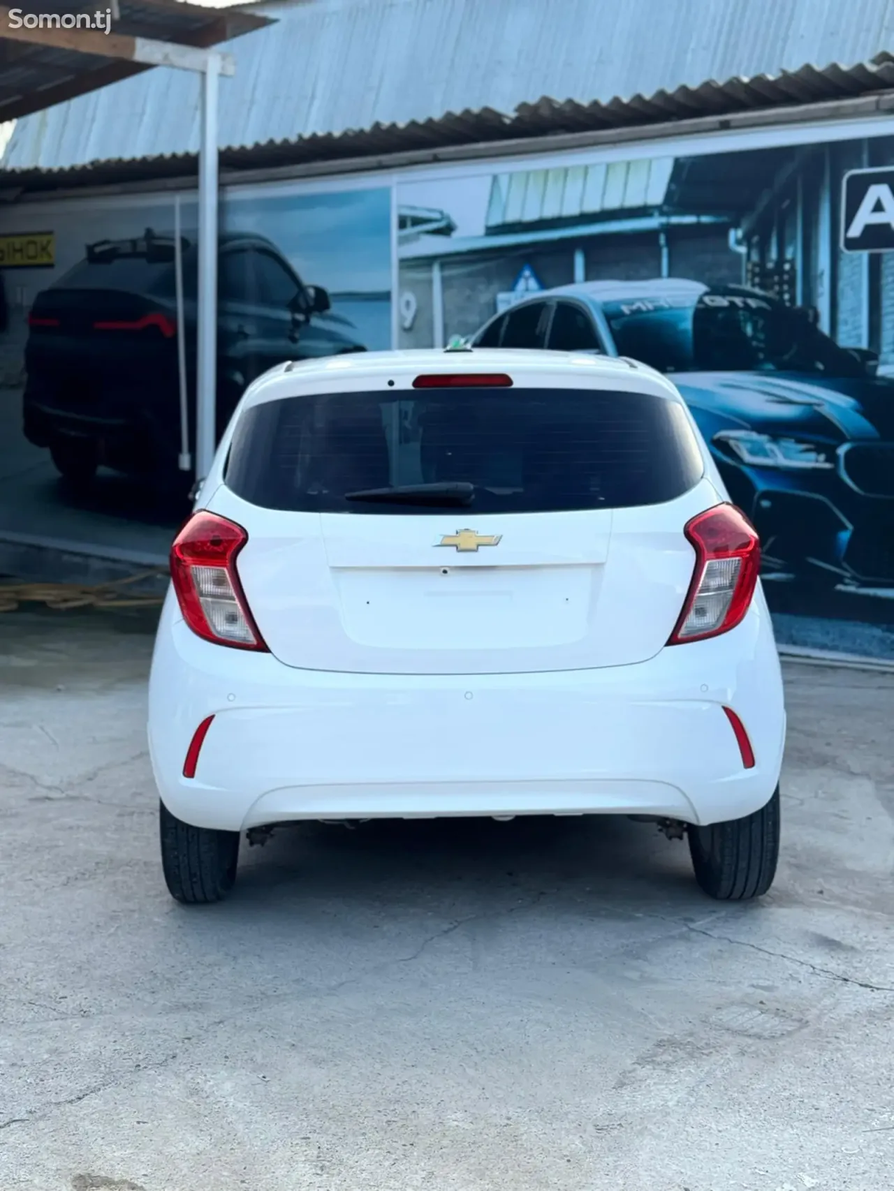 Chevrolet Spark 2015 · AT