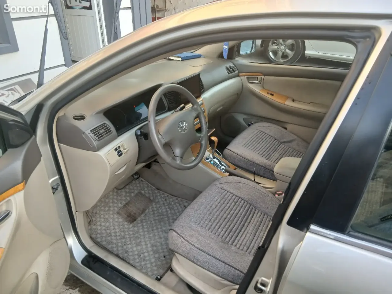 Toyota Corolla 2007 · 1.8 AT
