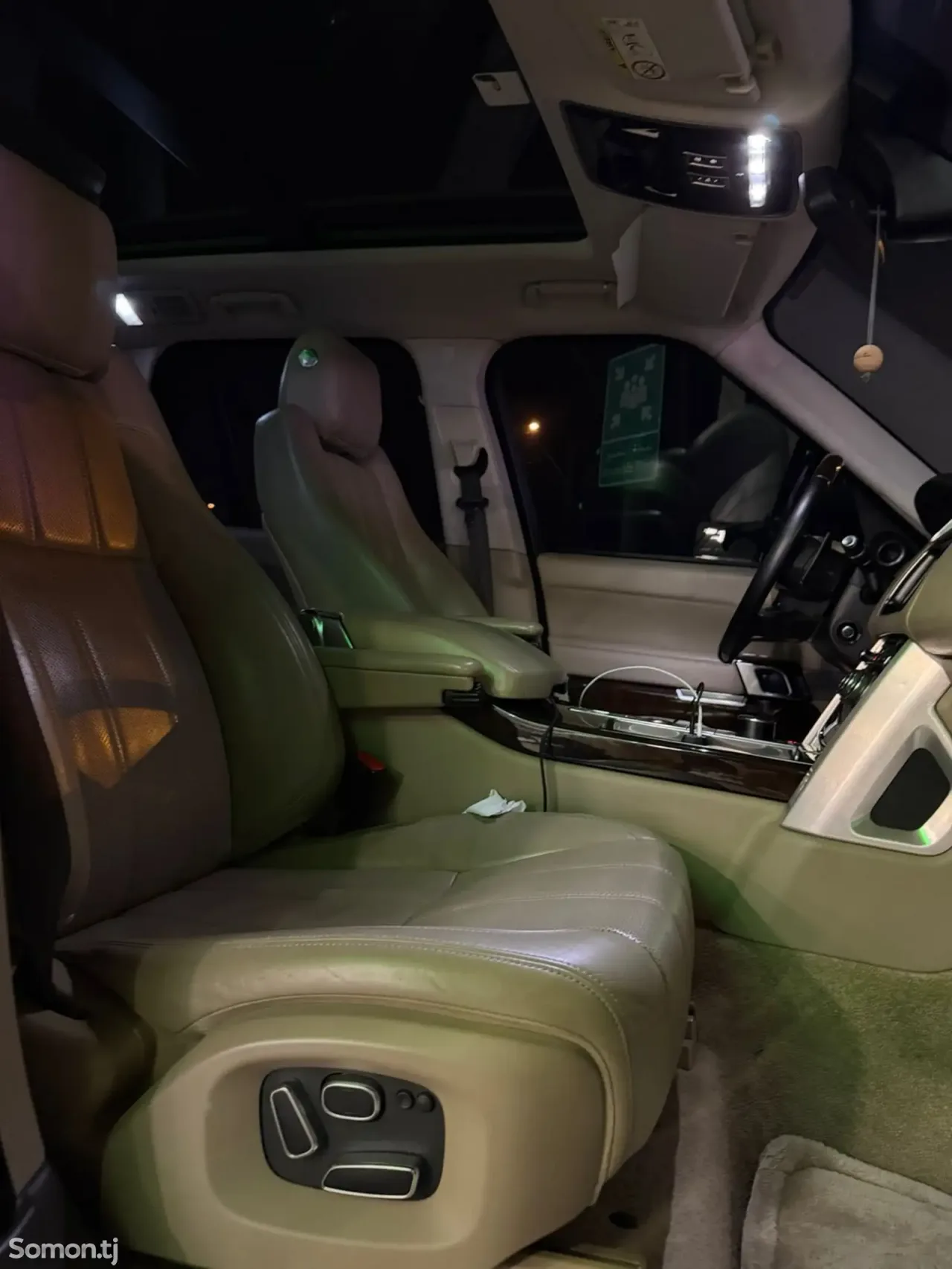 Land Rover Vogue 2014 · 5.0 AT