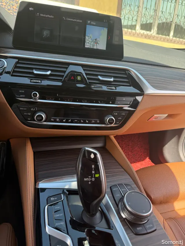 BMW 5 series 2017 · 2.0 AT