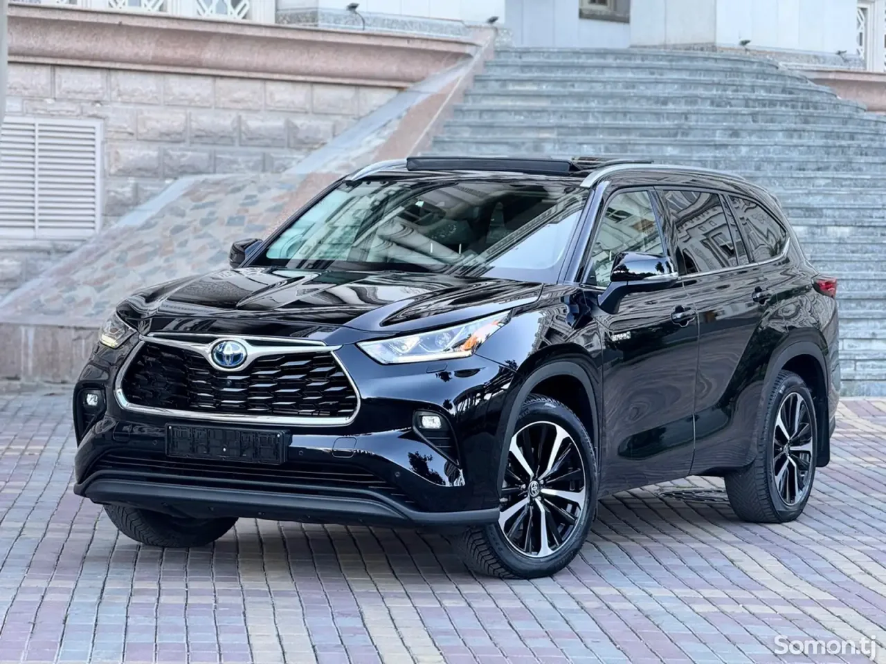 Toyota Highlander 2021 · 2.5 AT