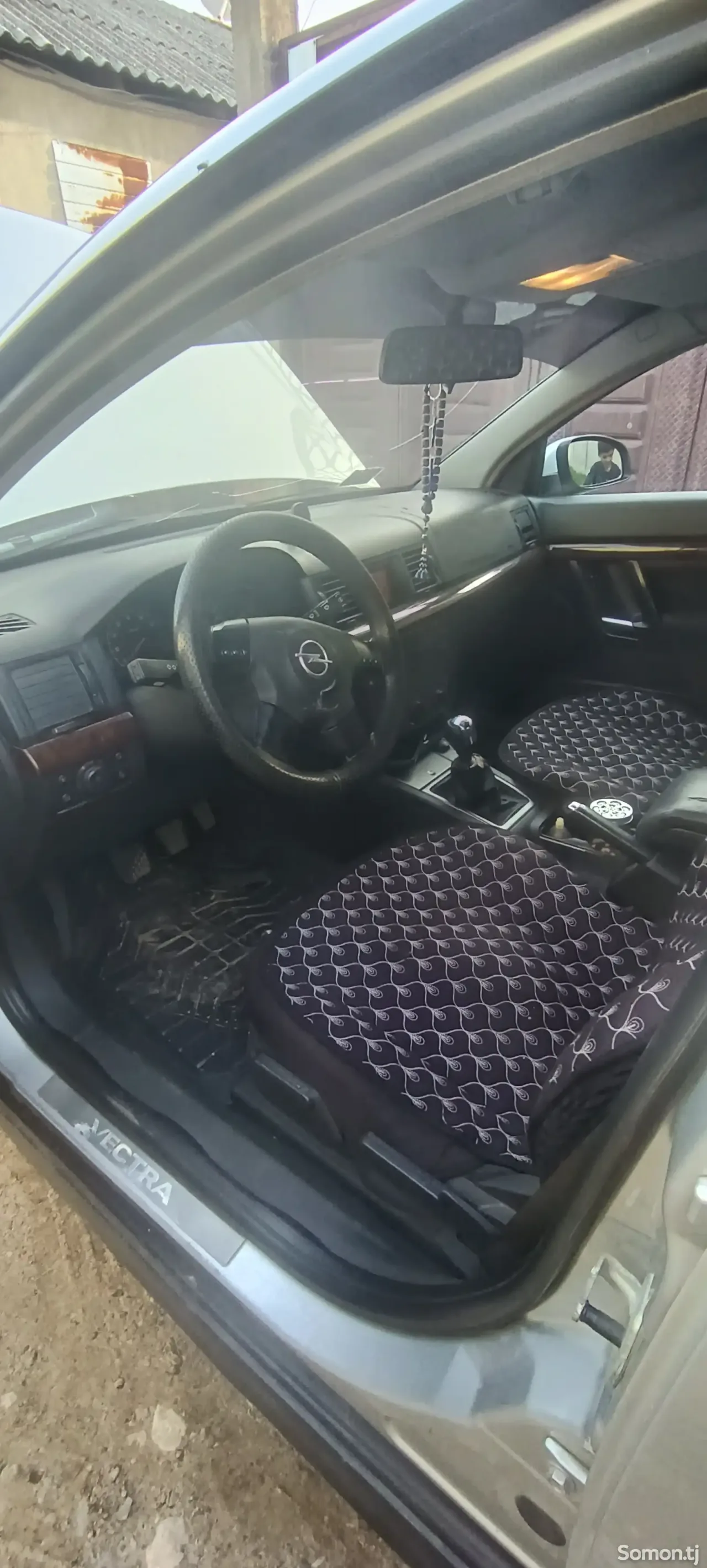 Opel Vectra C 2002 · 2.2 MT