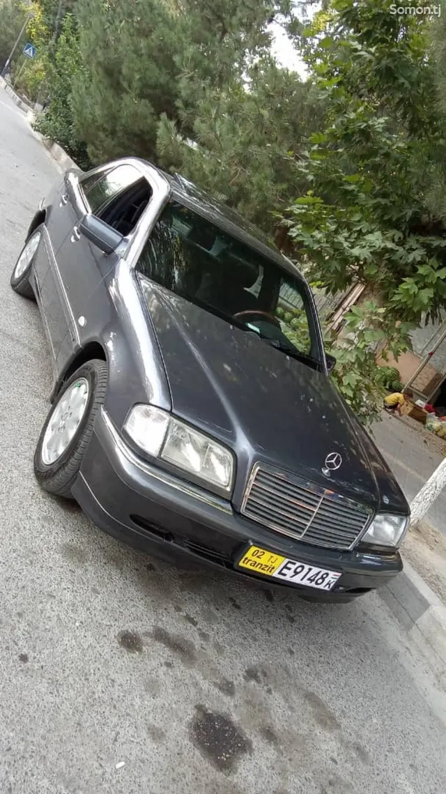 Mercedes-Benz C class 2000 · 1.8 AT