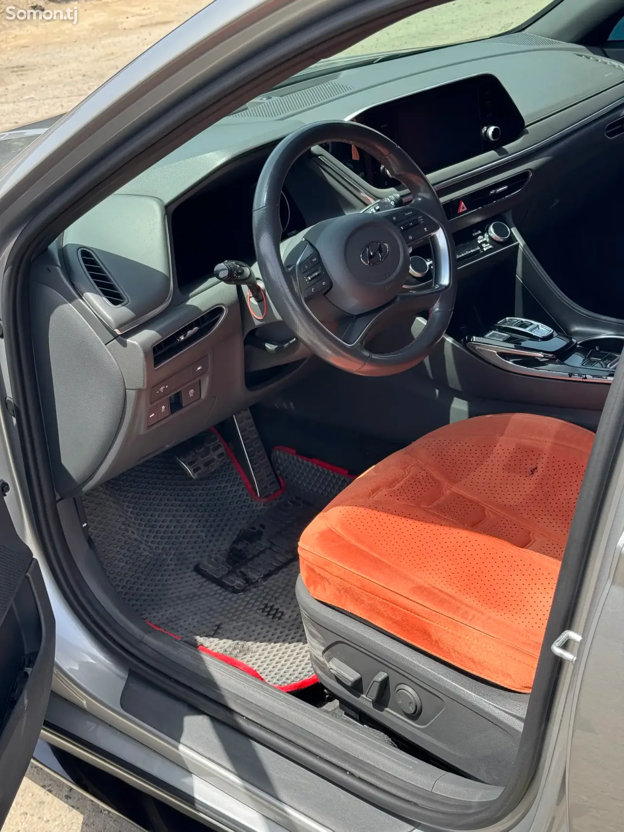 Hyundai Sonata 2020 · 1.6 AT