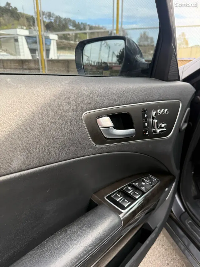 Kia K9 2014 · 3.8 AT