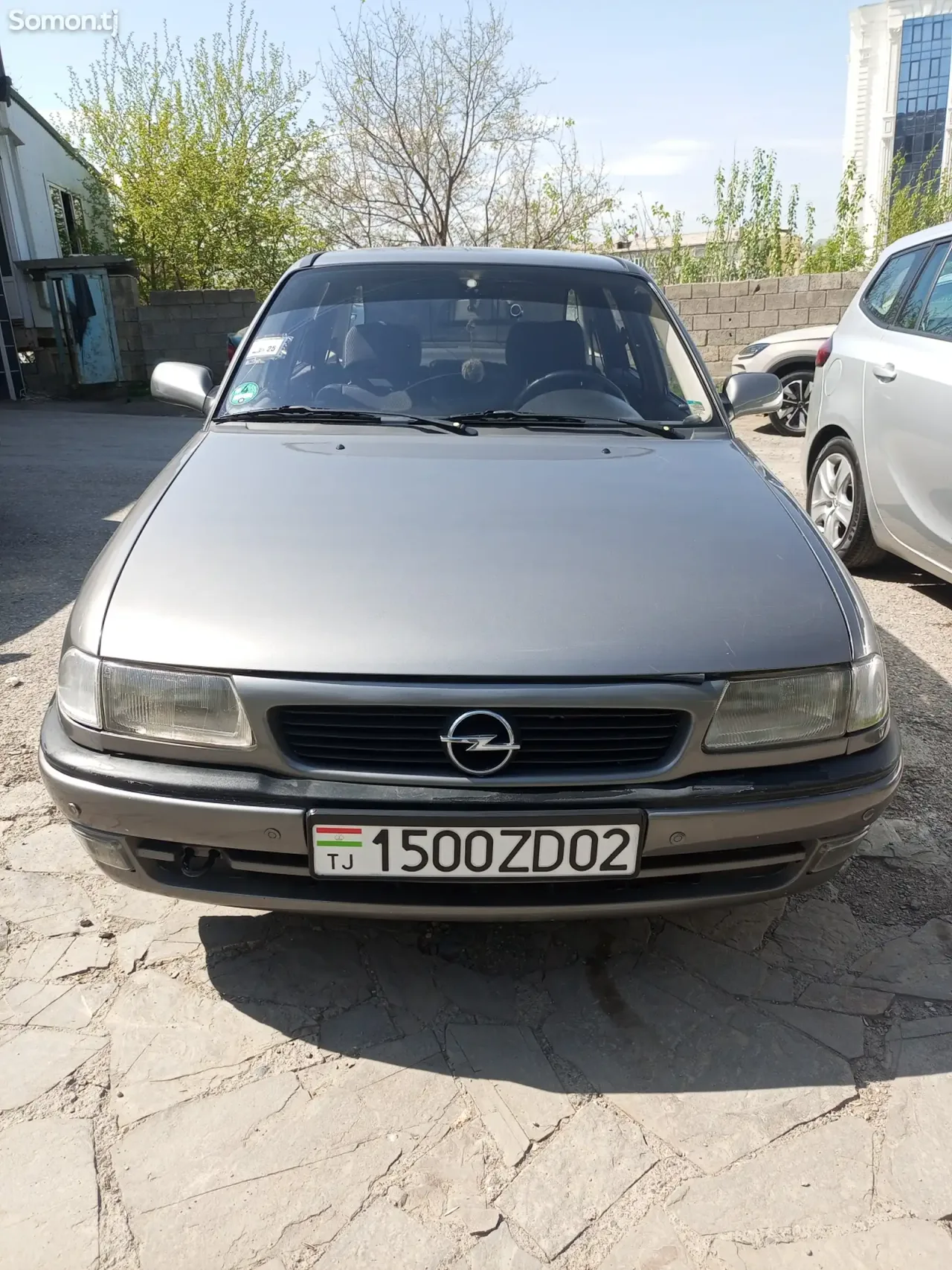 Opel Astra F 1992 · 1.4 MT