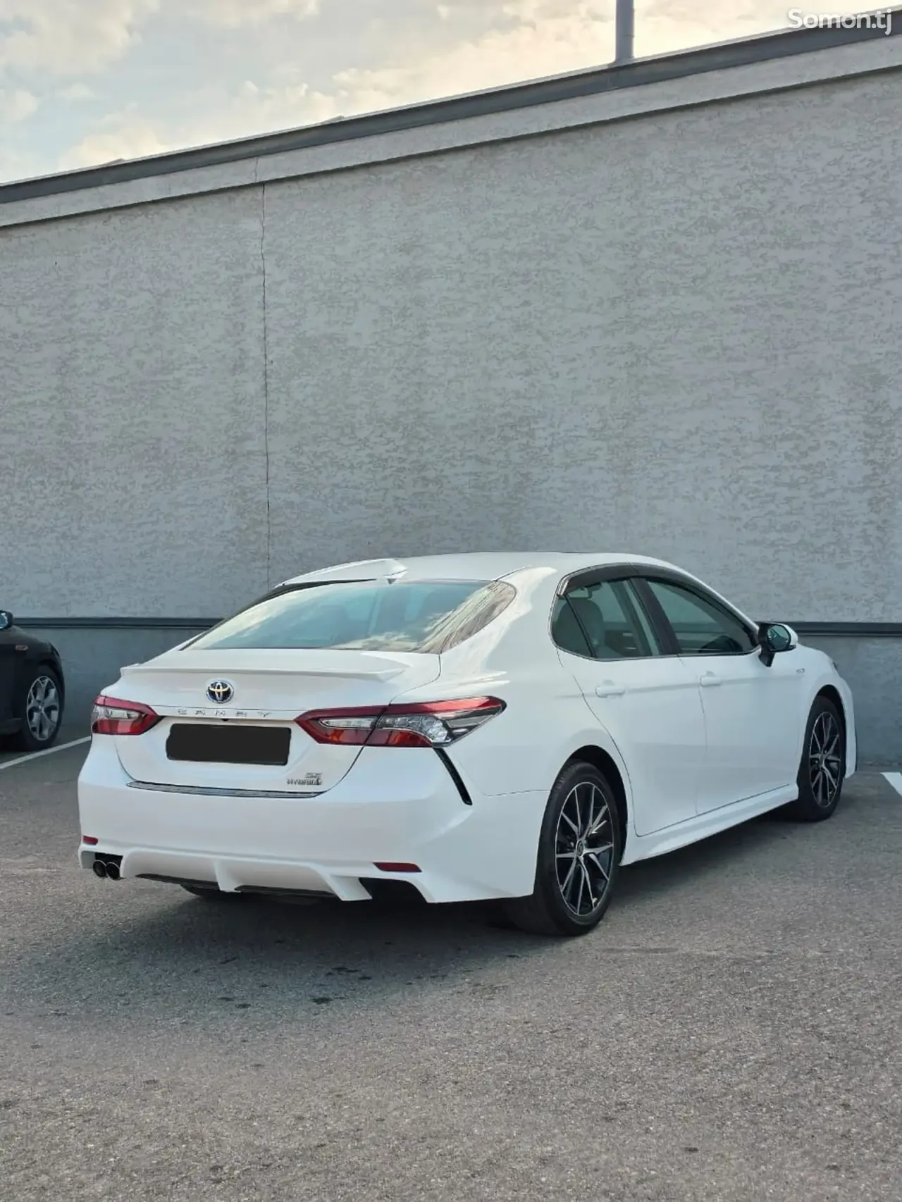Toyota Camry 2022 · 2.5 AT