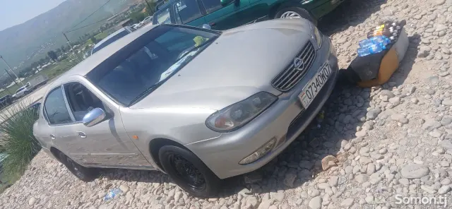 Nissan Maxima 2006 · 2.0 AT