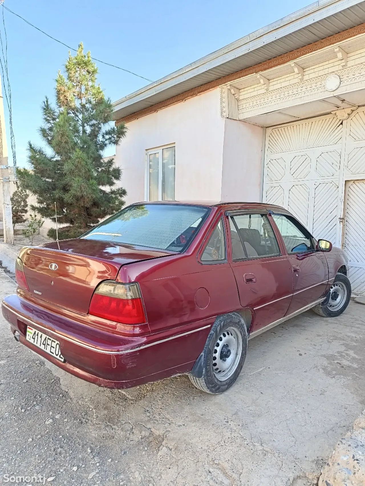 Daewoo Nexia 1995 · 1.6 MT