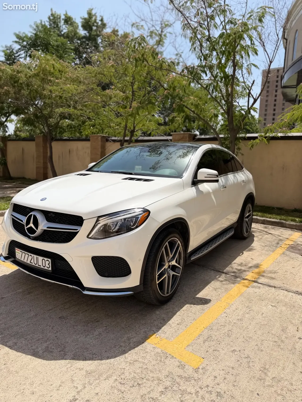 Mercedes-Benz GLE class 2016 · 3.0 AT