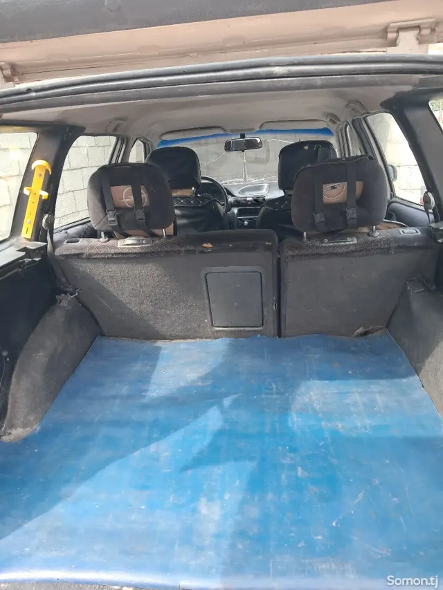 Opel Astra F 1998 · 1.6 MT