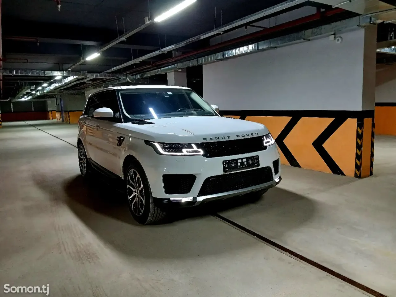 Land Rover Range Rover Sport 2016 · 3.0 AT