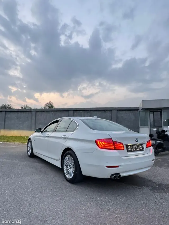 BMW 5 series 2014 · 2.0 AT
