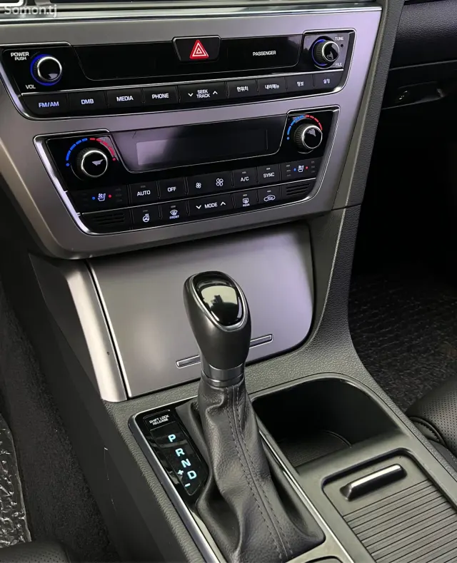 Hyundai Sonata 2014 · 2.0 AT