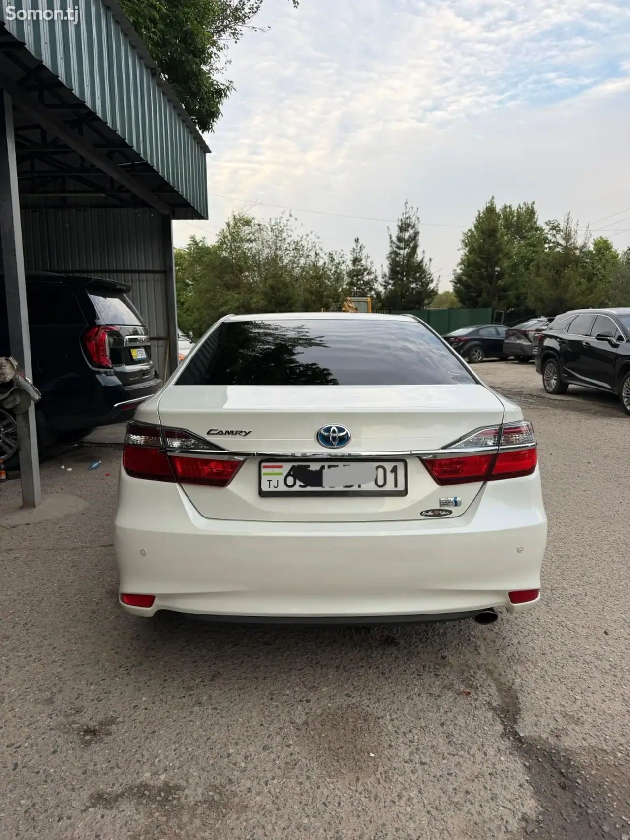 Toyota Camry 2015 · 2.5 AT