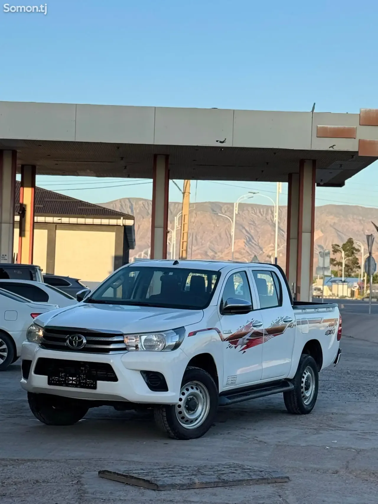 Toyota Hilux 2018 · 2.7 MT