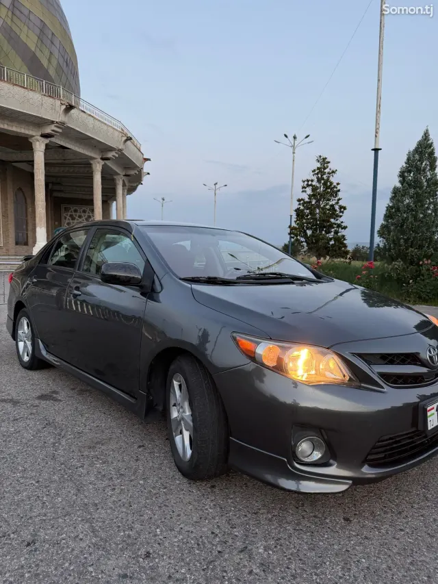 Toyota Corolla 2011 · 1.8 AT