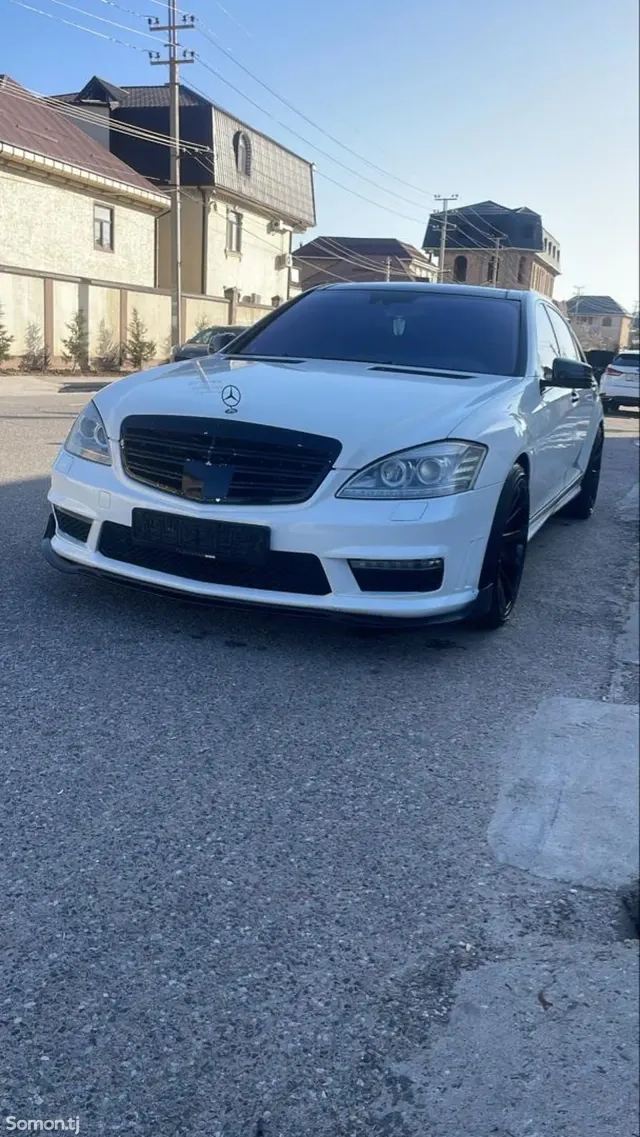 Mercedes-Benz C class 2008 · 5.5 AT