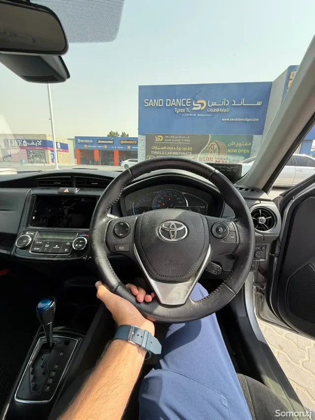 Toyota Axio 2015 · 1.5 AT