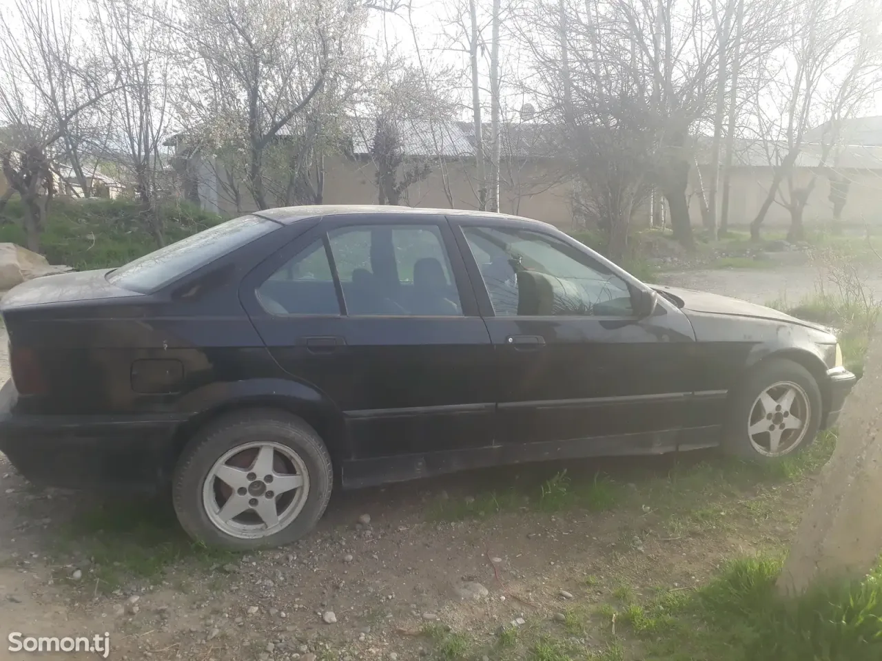BMW 3 series 1992 · 5.0 MT