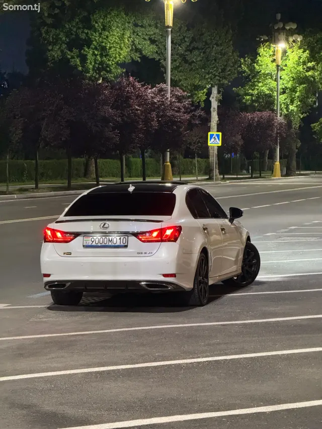 Lexus GS series 2013 · 3.5 AT